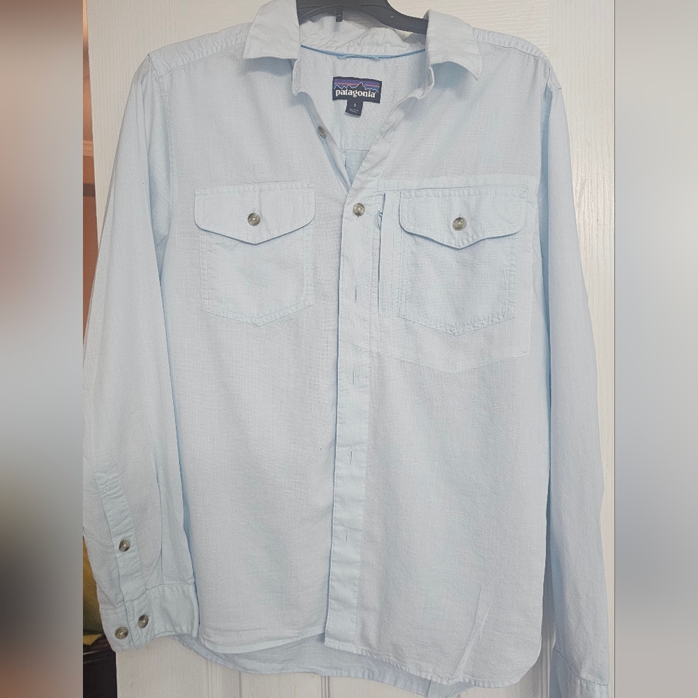 Patagonia Men's Casual Light Blue Worn Wear